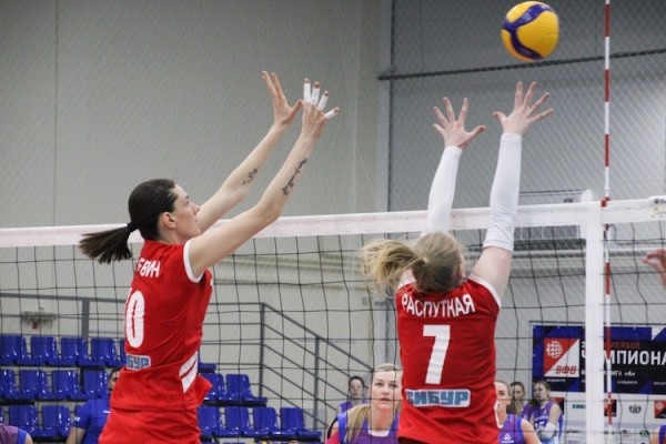 Тюменские волейболистки начали домашний тур&nbsp;с победы