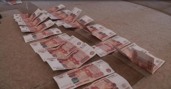 В Тюмени бывший сотрудник УФСИН задержан за взятки 