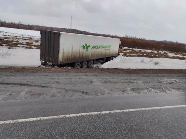 Под Ялуторовском в массовом ДТП погиб житель Тюменской области 