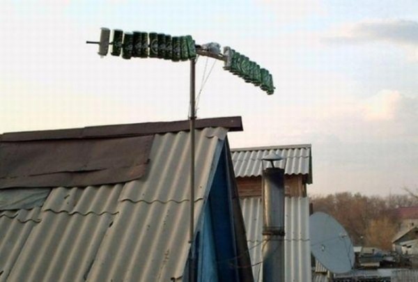 Ложки, пивные  банки и квадрат Харченко используют жители Тюменской области для просмотра цифрового ТВ