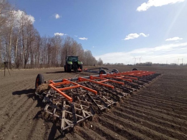 Аграрии Тобольского района вышли на посевную