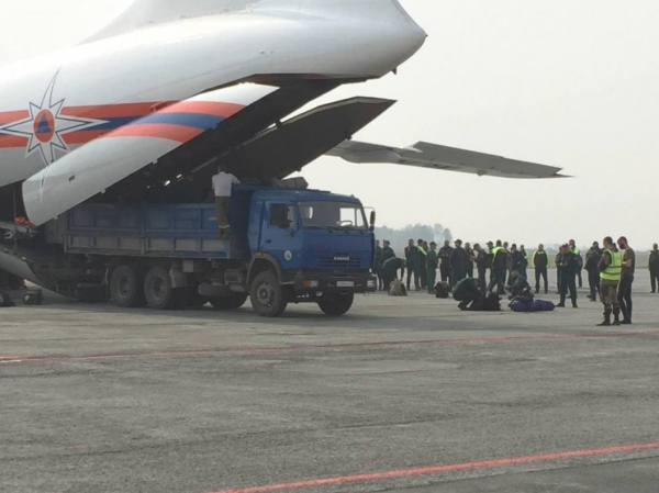 В Тюмень прибыл борт с забайкальскими огнеборцами 