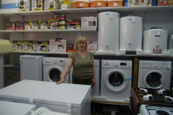 Предприниматель из с. Казанское открыл отдел электробытовой техники на льготный микрозайм  