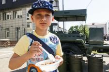 В Тюмени торжественно встретили поезд Министерства обороны РФ