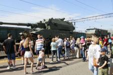 В Тюмени торжественно встретили поезд Министерства обороны РФ