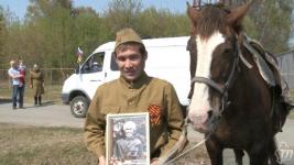 "Бессмертный автополк" Тобольского района порадовал жителей деревень 