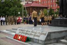 Поисковики передали родственникам бойца Александра Шадрина его медальон