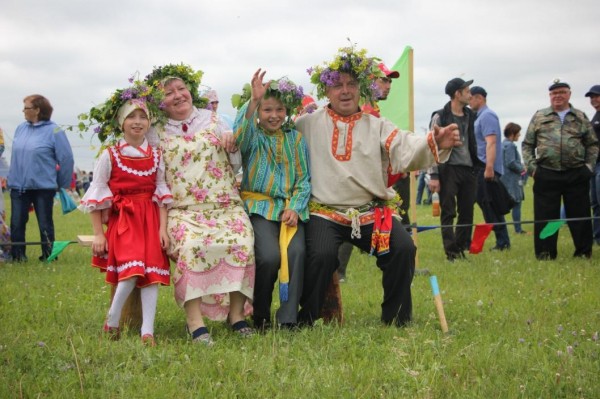 Интерактивные площадки, мастер-классы и финальный хоровод ждут гостей Шарохинского фестиваля