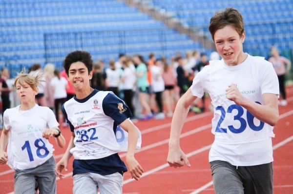 В Тюмени легкоатлеты поборются за награды "Шиповки юных"