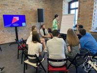 Доступные кредиты, отсрочки платежей, беседы с родителями: тюменская молодежь предложила поправки в нацпроект МСП