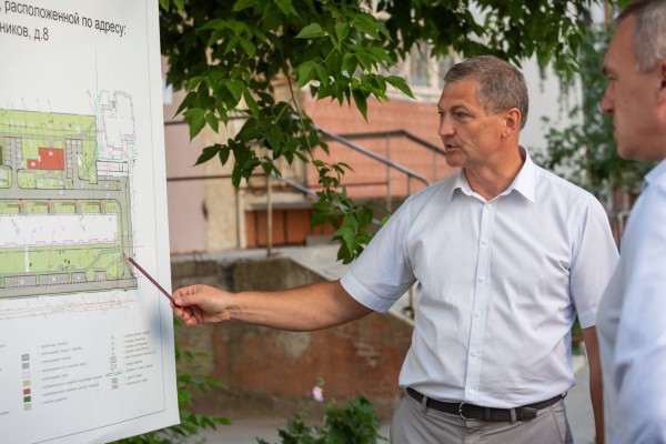 Дождались: на улице Монтажников, 8, идет большой ремонт
Дождались: на улице Монтажников, 8, идет большой ремонт