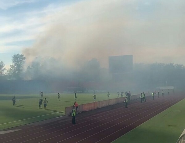 Пожар в районе стадиона "Геолог" в Тюмени локализован