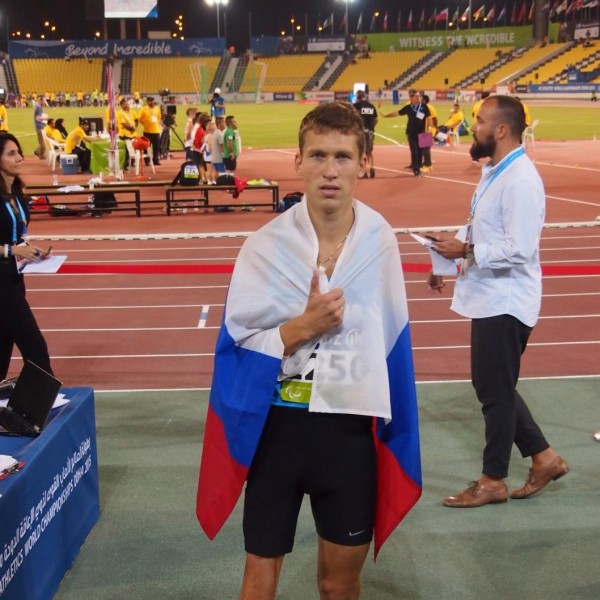 Паралимпиец из Тюменской области Антон Прохоров привез серебро с чемпионата Европы