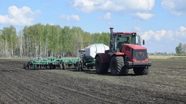 Россельхозбанк в 2021 г увеличил финансирование сезонных работ в Тюменской области более чем на 50%