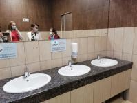 Сотрудникам тюменского "Острова" рекомендовали заменить дезинфицирующие средства