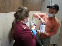 Сотрудникам тюменского "Острова" рекомендовали заменить дезинфицирующие средства