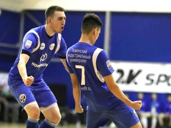 Тюменские студенты победили во всероссийском проекте "Мини-футбол &mdash; в вузы"