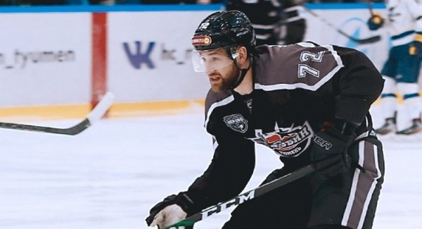 За тюменский "Рубин" будет выступать нападающий Михаил Железнов