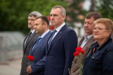 Поисковики передали родственникам бойца Александра Шадрина его медальон