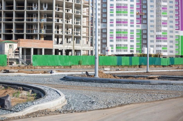 В тюменском микрорайоне Ново-Патрушево ввели в эксплуатацию 550 кв. метров жилья 