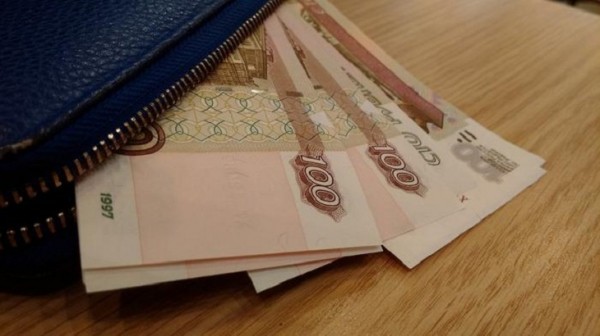 В Ялуторовске директор фирмы два года не платил зарплату сотруднику