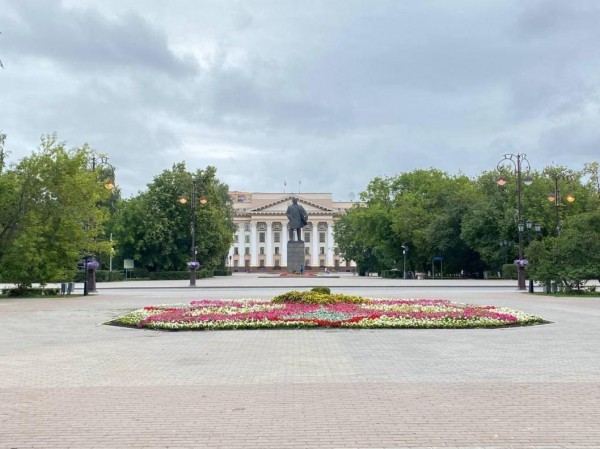 В Тюменской области вводится запрет на массовые мероприятия и работу кафе в ночное время