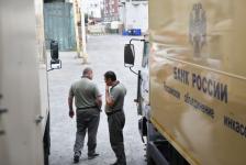 В Тюмени состоялась передача более 2 млн бюллетеней на выборы областной думы В Тюмени состоялась передача более 2 млн бюллетеней на выборы областной думы