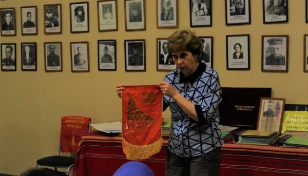 Тюменцам рассказывают о тайнах старой Лесобазы на тематических экскурсиях