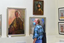 В Тюмени на выставке "Мир портрета" представлены работы 35 мастеров 