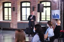 Владимир Якушев: пострадавшие от засухи фермеры должны получить господдержку