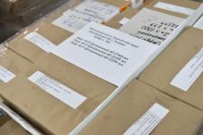 В Тюмени состоялась передача более 2 млн бюллетеней на выборы областной думы В Тюмени состоялась передача более 2 млн бюллетеней на выборы областной думы