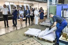 В Тюмени состоялась передача более 2 млн бюллетеней на выборы областной думы В Тюмени состоялась передача более 2 млн бюллетеней на выборы областной думы