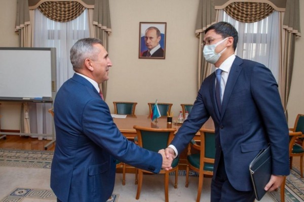 Александр Моор и Мурат Журебеков обсудили перспективы сотрудничества Тюменской области и Казахстана Александр Моор и Мурат Журебеков обсудили перспективы сотрудничества Тюменской области и Казахстана