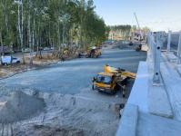 Строительство дорожных развязок в Тюмени ведут с учетом развития города, заявил Александр Моор