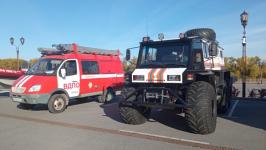 На выставке "Служим Отечеству" показали беспилотники и снаряжение пожарных 