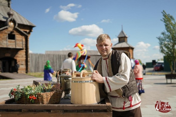 Путешествие в этнодеревню и детский карнавал: в Ялуторовске пройдет день туризма 