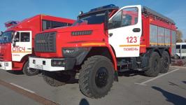 На выставке "Служим Отечеству" показали беспилотники и снаряжение пожарных 