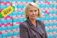 Пять квартир и более десяти машин подготовили для победителей викторины "Тюменская осень"