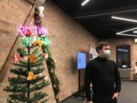 В Тюменской области открыли елку самозанятых 