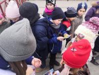 Тюменских школьников предупреждают об опасности перехода железнодорожных переездов в наушниках