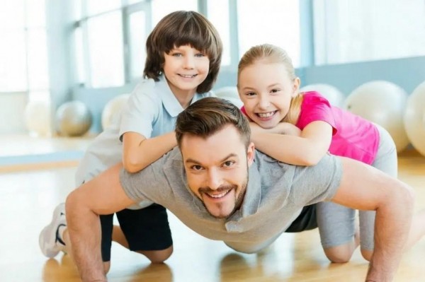 В сезон ОРВИ организму особенно полезна утренняя зарядка, считают специалисты