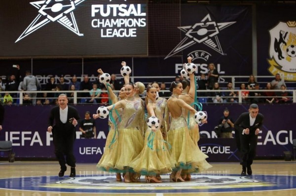 Матчи Лиги чемпионов по мини-футболу покажут на "Тюменском времени" 