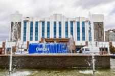 Александр Моор поздравил сотрудников Росгвардии и ОМОНа с юбилеями 