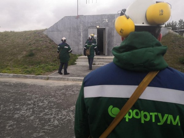 В Тюмени на тренировке по ГО отработали действия по использованию защитных бункеров