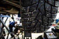 Власти объяснили рост цен на услуги шиномонтажек в Тюмени