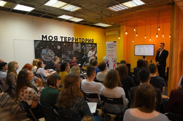 Самозанятых тюменцев приглашают на встречи по развитию своего дела в клуб