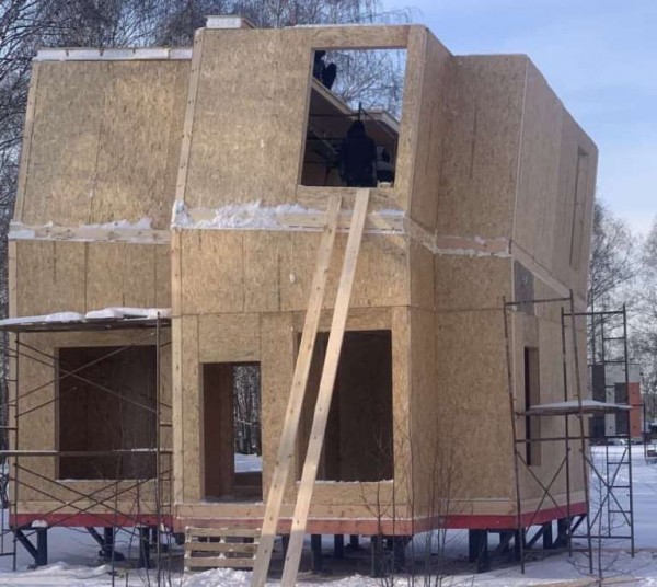 Тюменцы могут поддержать проект "Перевернутый дом" тобольской предпринимательницы