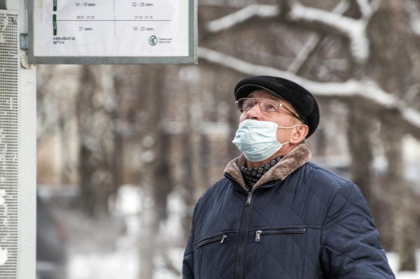 В Уральском федеральном округе 33,6% жителей поставили прививку от коронавируса 