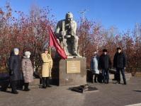 В Ялуторовске высадили ель в честь участника парада 1941 года Михаила Алексеевича Воробьева 