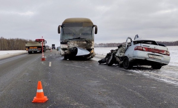 В смертельной аварии в Ишимском районе погибли двое студентов 